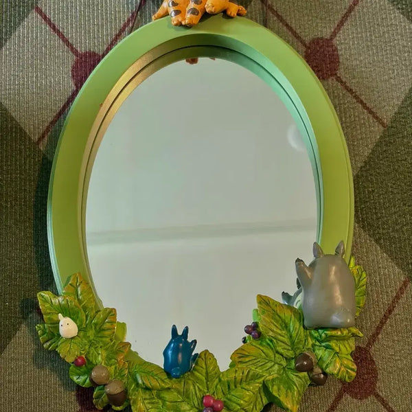 [BUNJANG] Studio Ghibli Classic My Neighbor Totoro Wall Mirror / 오늘만할인!)지브리 고전 이웃집토토로 벽걸이 거울