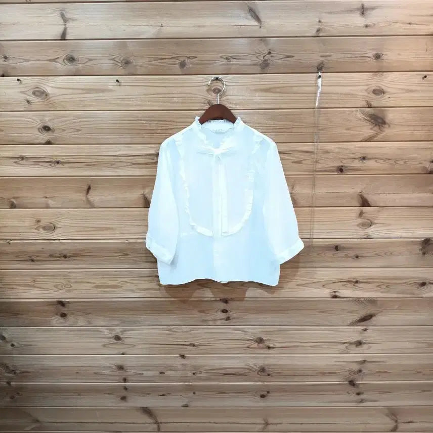 [BUNJANG] Le Grand Bleu White Frill Blouse / 흰색 프릴 블라우스