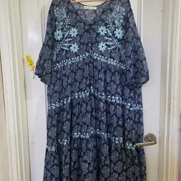 [BUNJANG] Embroidered Chiffon Long Dress - Navy Floral / 여름 시원한 고급스러운 디자인이쁜  자수  쉬폰  롱원피스  빅사이즈