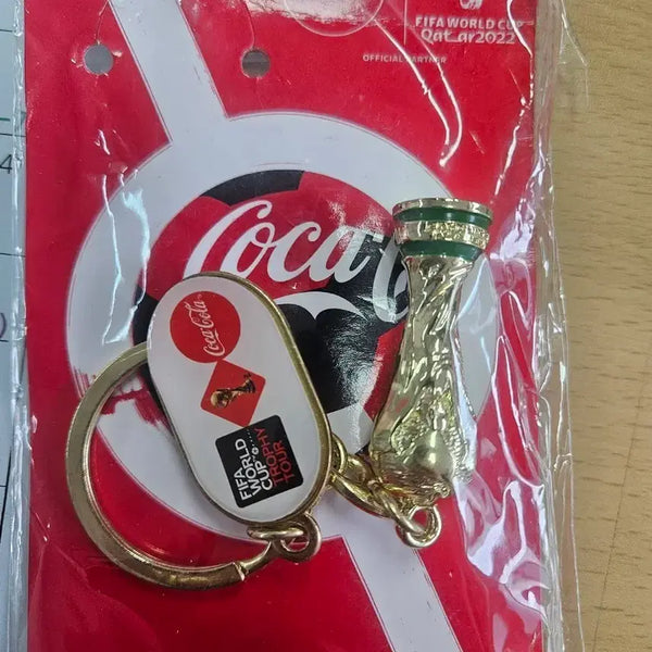 [BUNJANG] Official 2022 Qatar World Cup Trophy Keychain / (정품)월드컵 트로피 키링