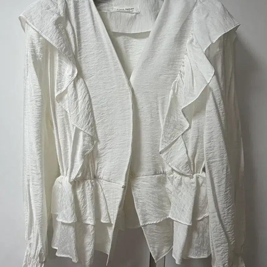 [BUNJANG] Frilled White Blouse / 프릴 블라우스 화이트
