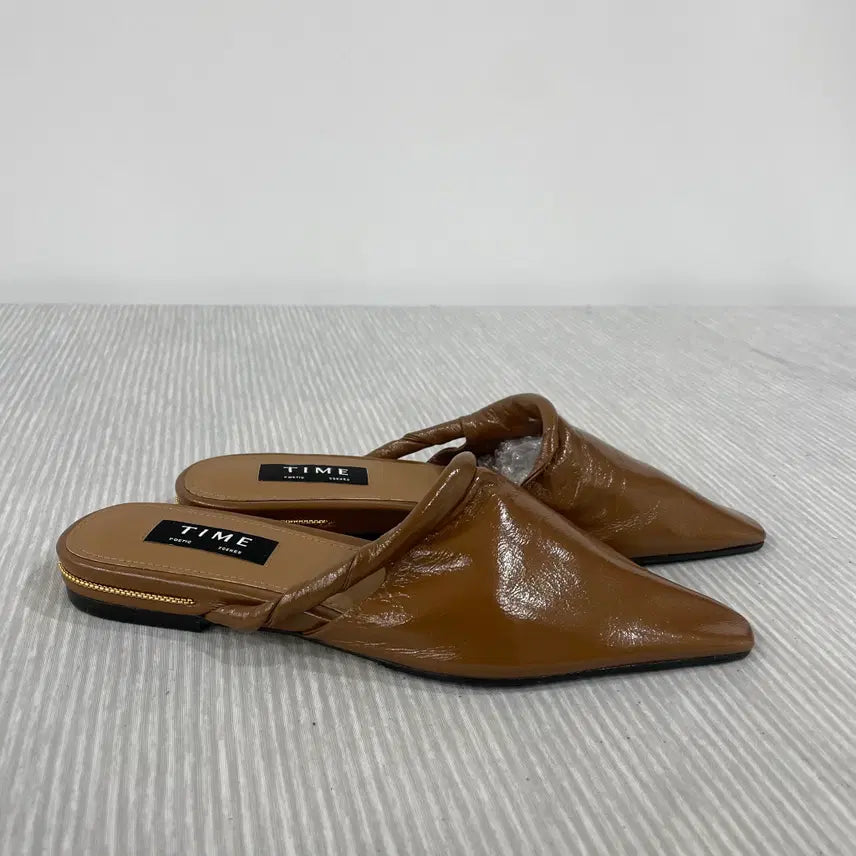 [BUNJANG] TIME Twist Strap Leather Mules 245mm / 709-8) TIME 타임 트위스트 스트랩 레더 뮬 245mm