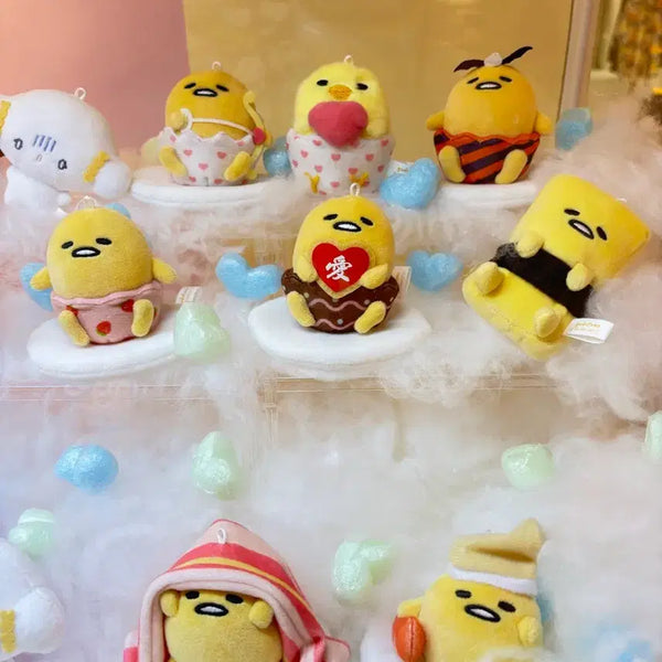 [BUNJANG] Sanrio Gudetama Japan Exclusive Blind Box Mini Plush Keychain (New, Unsealed) / 새상품 미개봉 구데타마 일본 현지 정품 랜덤인형키링 풀박