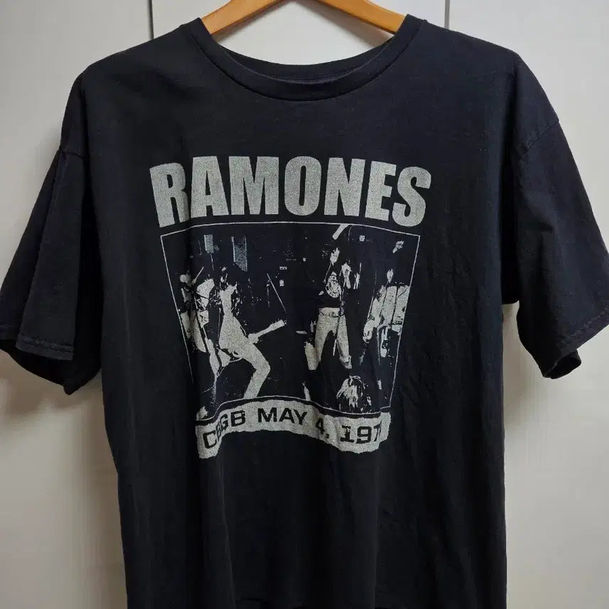 [BUNJANG] Vintage Band T-Shirt Size 105 / 락 빈티지 반팔 / 105