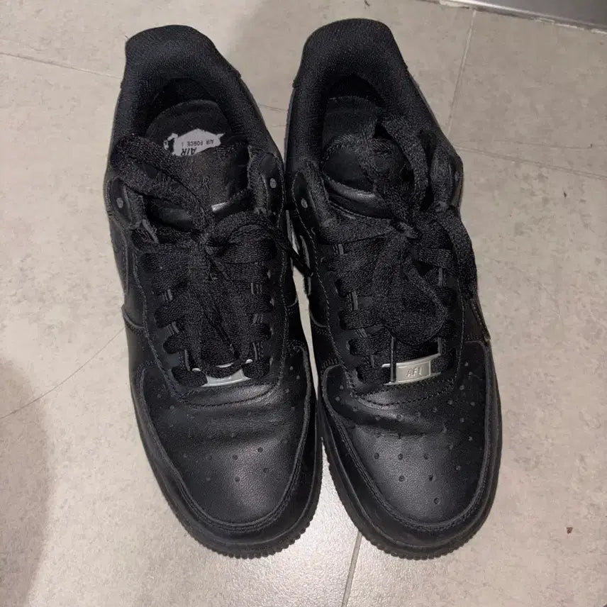 [BUNJANG] Nike Air Force 1 All Black 245 / 나이키 에어포스 올블랙 245