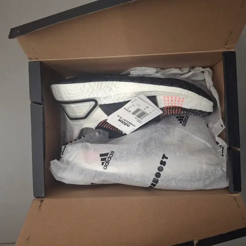 [BUNJANG] Adidas Ultraboost 19M Running Shoes / 아디다스 울트라부스트