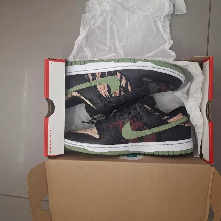 [BUNJANG] Nike Dunk Low Multi-Camo Sneakers / 나이키 덩크 로우 멀티카모