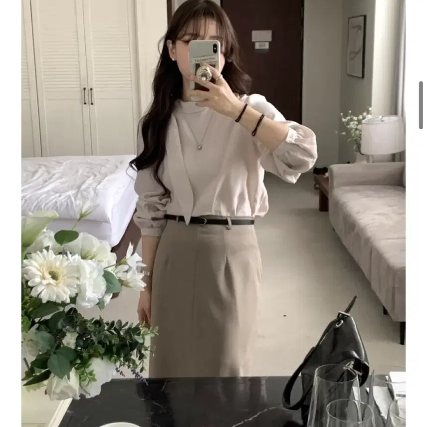 [BUNJANG] Ribbon Tie Blouse - Pink / 1번착용 리본타이블라우스 연핑크 / 데일리룩