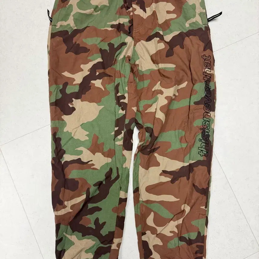 [BUNJANG] thisisneverthat Camouflage Pattern Jogger Pants / 디스이즈네버댓 카모플라쥬 팬츠