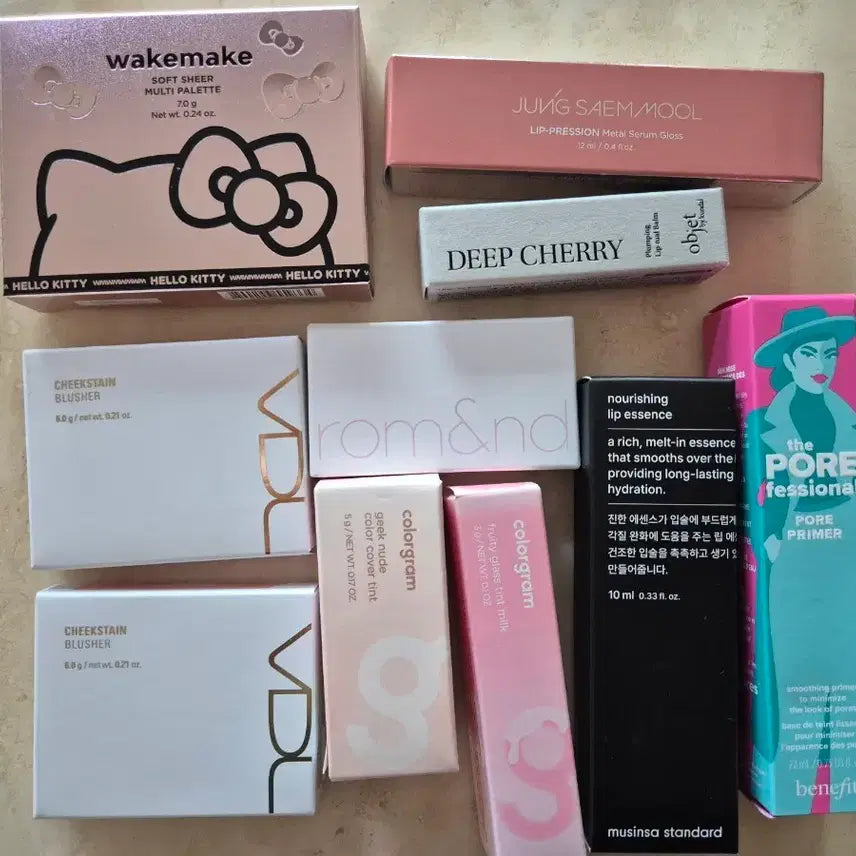 [BUNJANG] Unopened Korean Cosmetics Bundle / (미개봉) 올리브영 화장품 새제품 판매