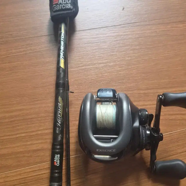 [BUNJANG] Abu Garcia Hornet + 12 Exsence DC (Left Hand) Reel Set / 아부 가르시아 호넷+12엑센스DC 팝니다