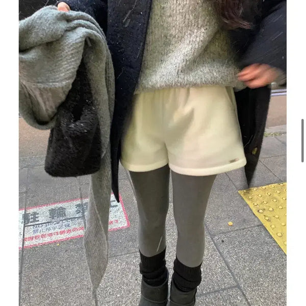 [BUNJANG] Monf Fleece Banding Short Pants Ivory / 모너프 후리스밴딩 숏팬츠 아이보리