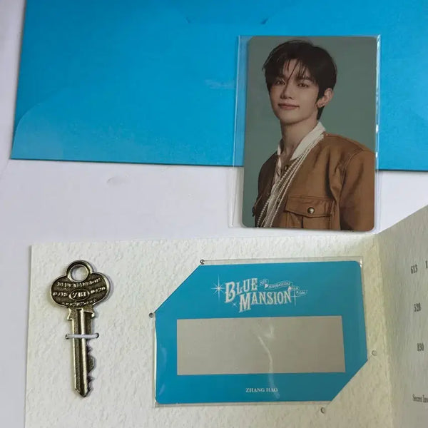 [BUNJANG] ZB1 Zhang Hao Blue Mansion Key Holder MD / 제베원 앤더블 장하오 블루맨션 열쇠 키 엠디 미개봉