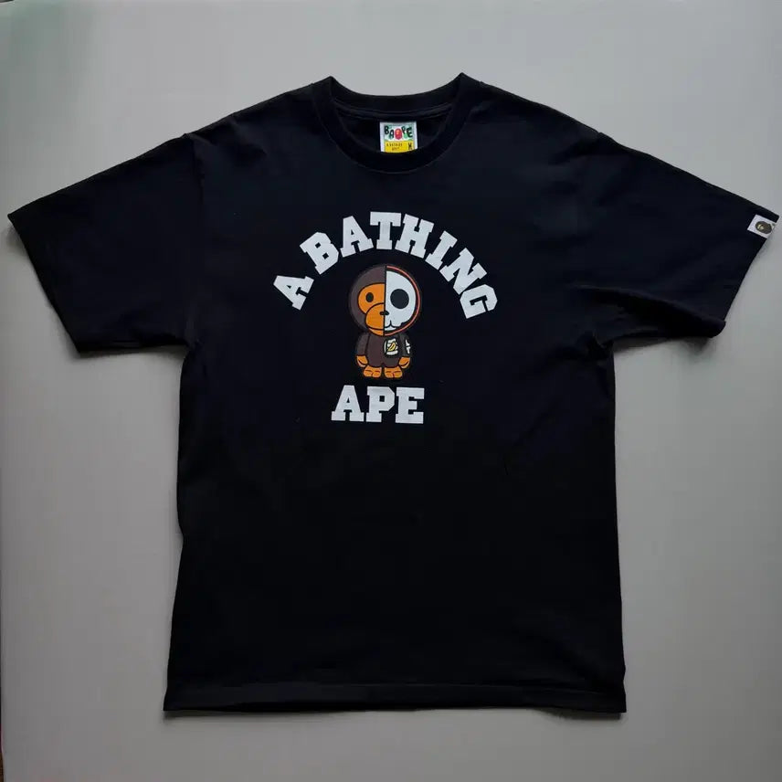 [BUNJANG] BAPE x Secretbase HIDDY T-Shirt (BAPE Gallery Exclusive) - Size M / 베이프 x 시크릿베이스 HIDDY 티셔츠 m  (베이프 갤러리 한정)
