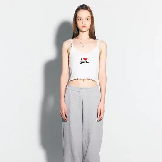 [BUNJANG] As If Calie Gurls Sleeveless White / 에즈이프 캘리 나시 CALIE GURLS SLEEVELESS WHITE