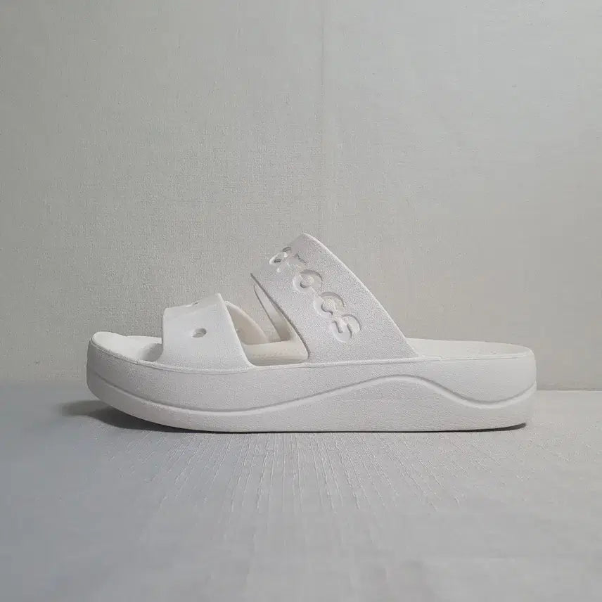 [BUNJANG] Crocs Bayha Platform Sandals White / 240mm 크록스 바야 플랫폼 샌들 화이트