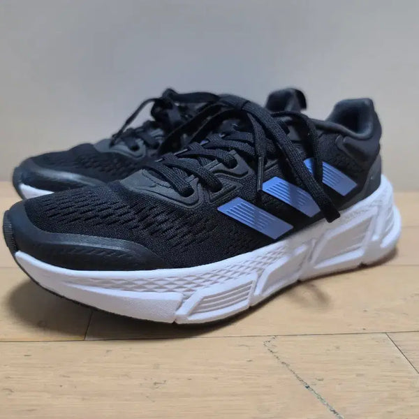 [BUNJANG] Adidas Duramo 10 Sneakers Black/Blue (240mm) / 아디다스 듀라모10 운동화 블랙/블루 240