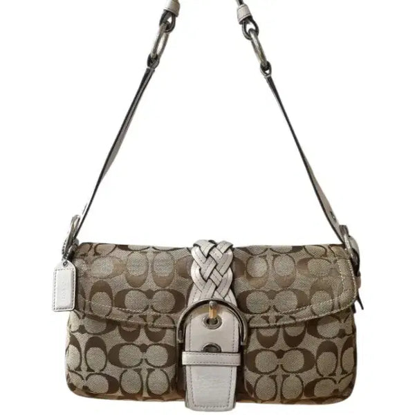 [BUNJANG] Vintage Coach Soho Signature Flap Shoulder Bag White Y2K / 빈티지 코치 소호 시그니처 플랩 숄더백 화이트 y2k 갸루 히메