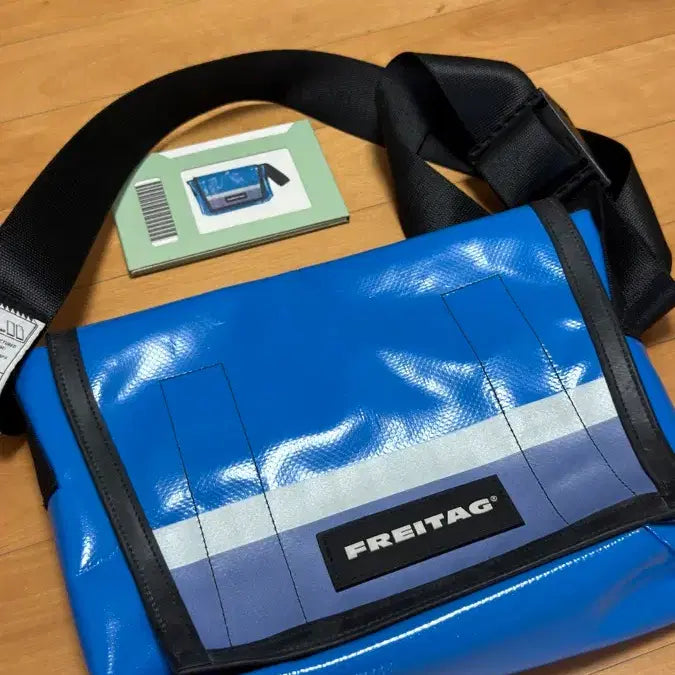 [BUNJANG] Freitag F11 Lassie Messenger Bag / 프라이탁 라씨 (민트택 보유)