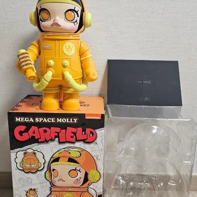 [BUNJANG] Pop Mart Mega Space Molly Garfield 400% Figure / 급처) 팝마트 메가 스페이스 몰리 가필드 400% 피규어