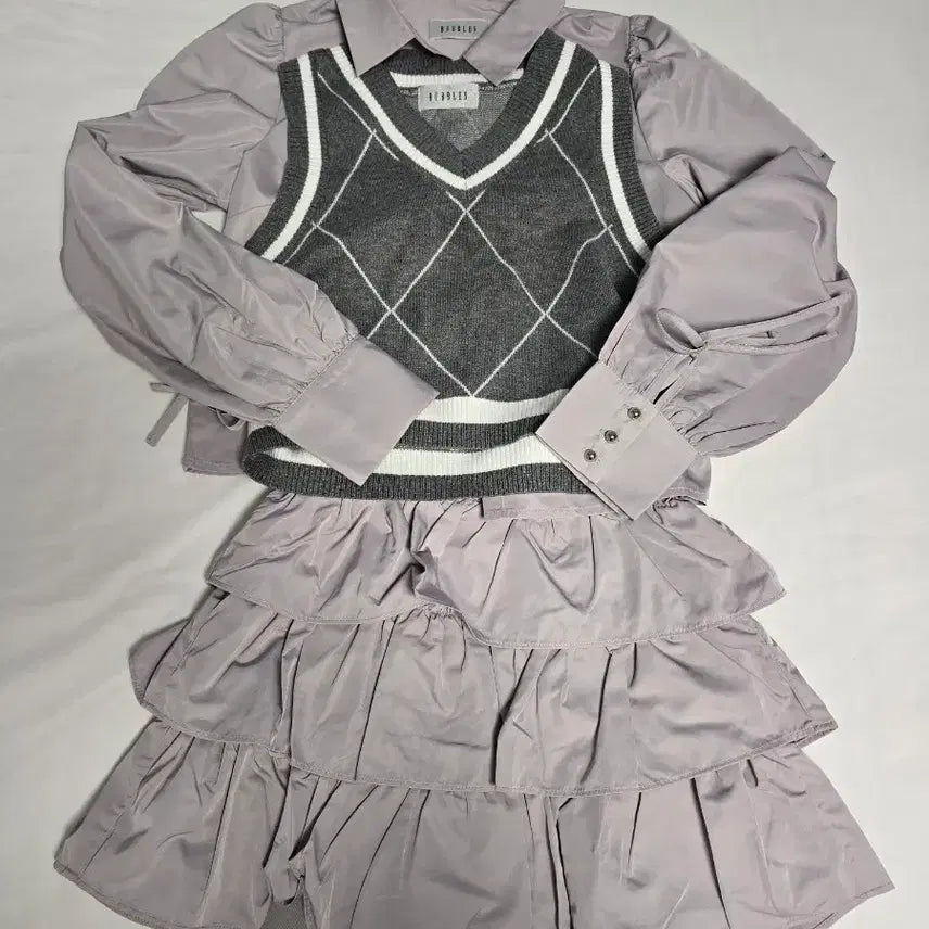 [BUNJANG] Bubbles Tokyo Set (Blouse, Skirt, Dress) / 일괄) bubbles 버블즈 도쿄 블라우스 치마 원피스