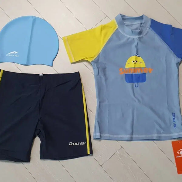 [BUNJANG] Double Fish Kids Swimsuit Set (New) / 140사이즈 더블피쉬 아동 수영복 세트(새상품)