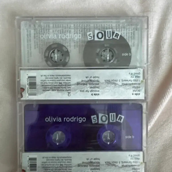 [BUNJANG] Olivia Rodrigo SOUR Cassette Tape Limited Edition / 올리비아 로드리고 SOUR 카세트 테이프 양도