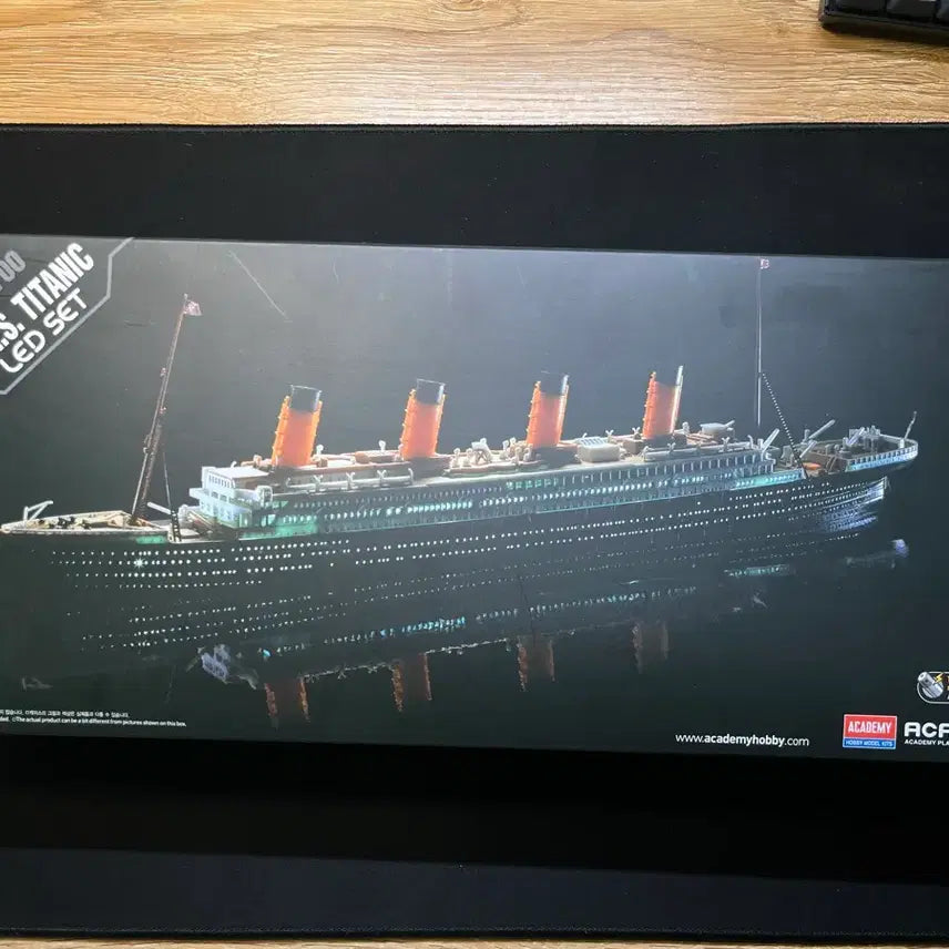 [BUNJANG] Academy 1/700 R.M.S. Titanic LED Set / 아카데미 1/700 R.M.S. 타이타닉 LED 세트