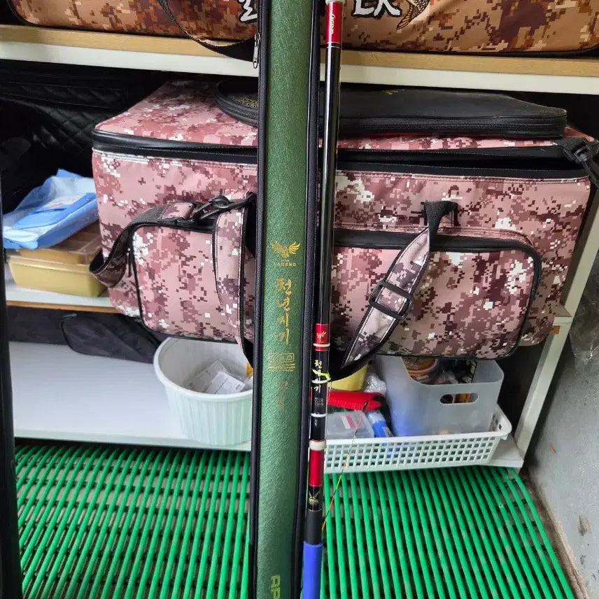 [BUNJANG] APIS Cheonnyeonjigi Gold 32-Slot Fishing Rod Case / 천년지기 골드