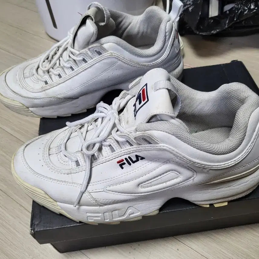 [BUNJANG] Fila Disruptor 2 White Sneakers Size 280 / 휠라 디스럽터2 흰색 운동화 280mm 상태좋음