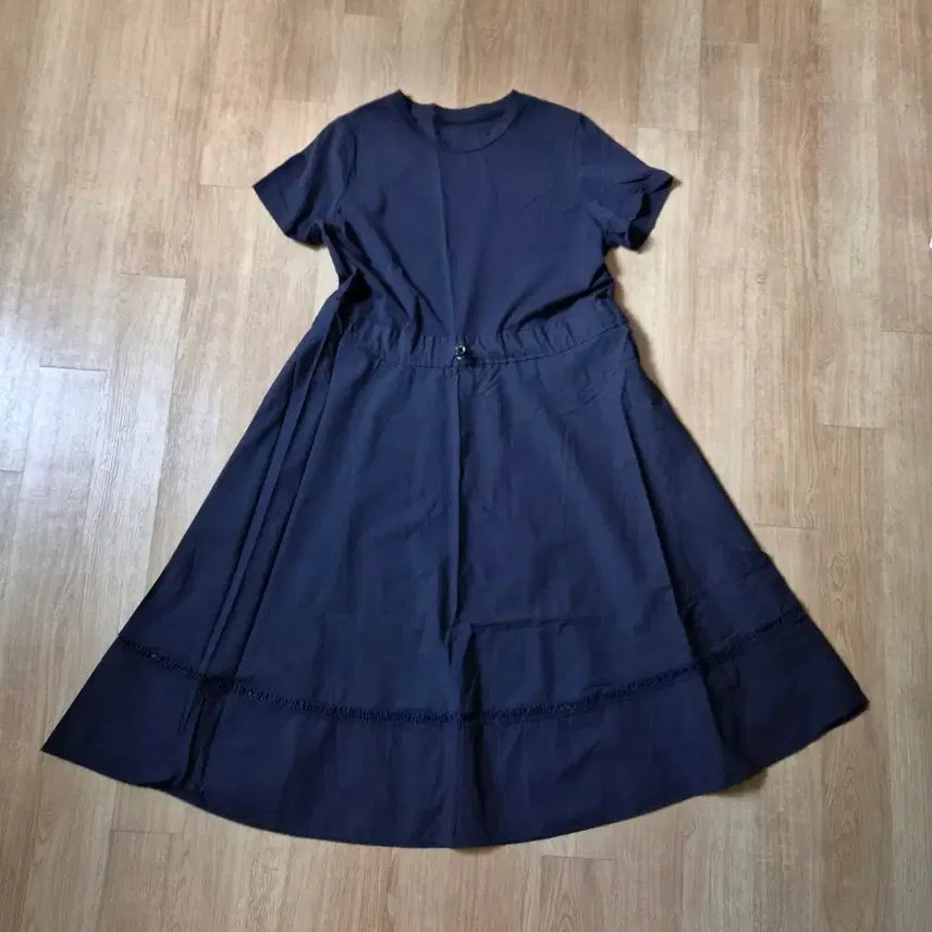 [BUNJANG] Navy Blue Midi Dress - Free Size / (새상품)짙은남색 원피스(프리사이즈)