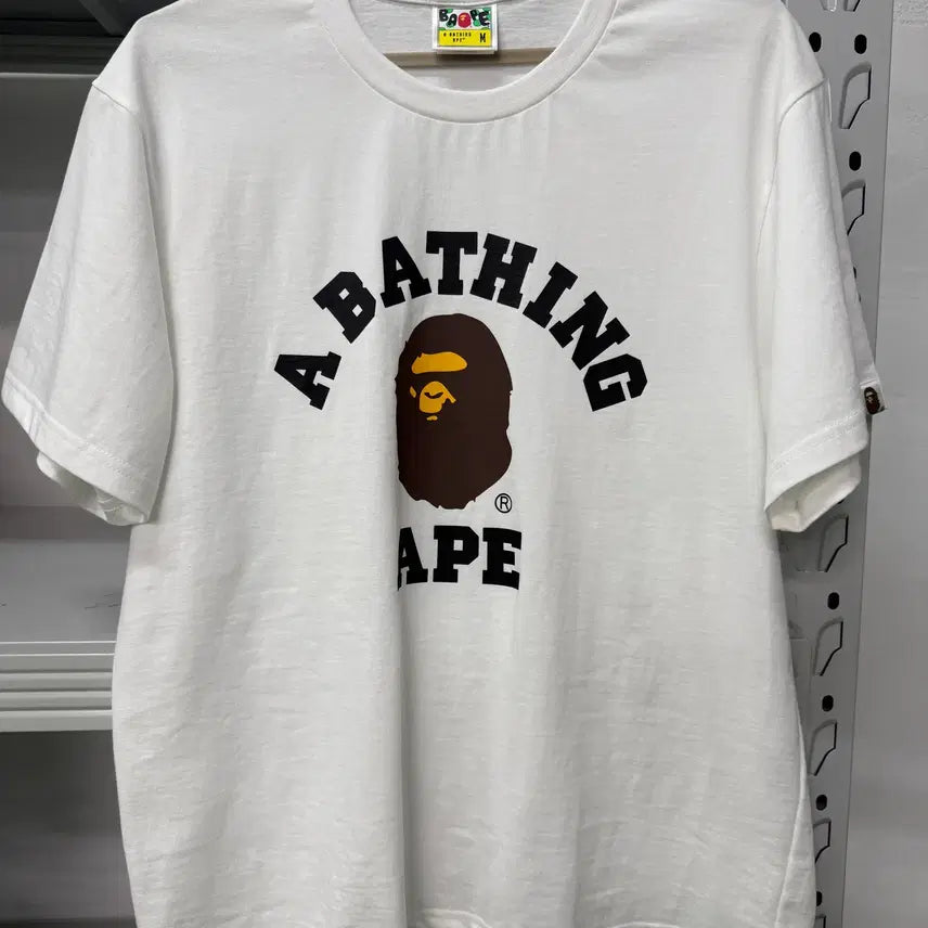 [BUNJANG] BAPE College T-Shirt (Black/White) - New / 정품 베이프 컬리지 반팔(블랙/화이트)새상품