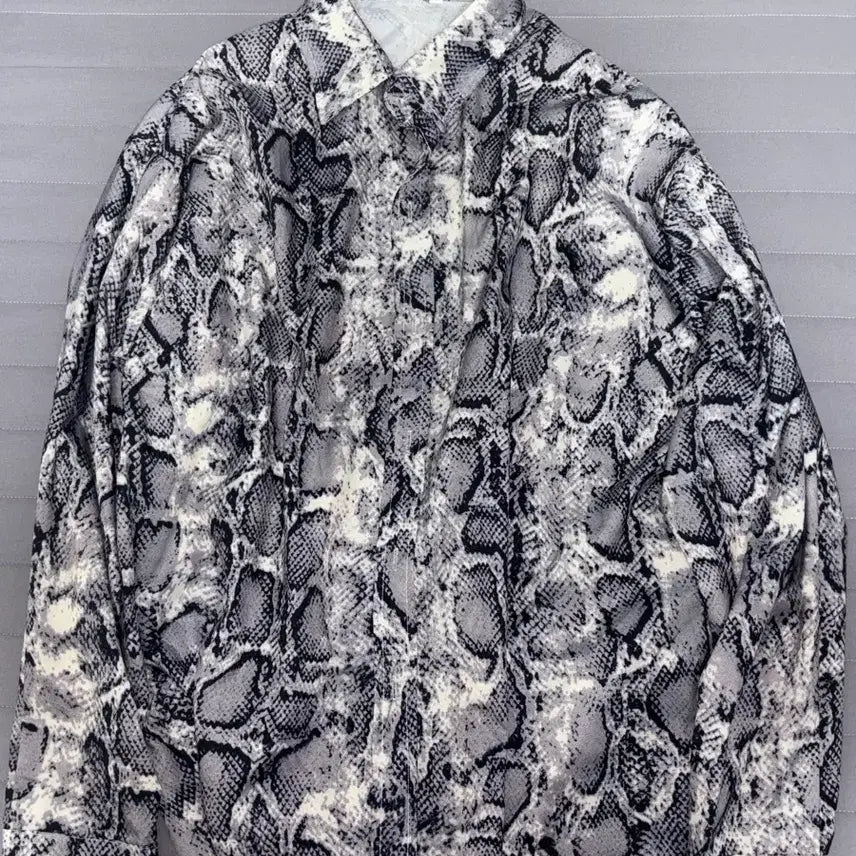 [BUNJANG] Vintage Python Pattern Shirt / 빈티지 파이톤 패턴 셔츠