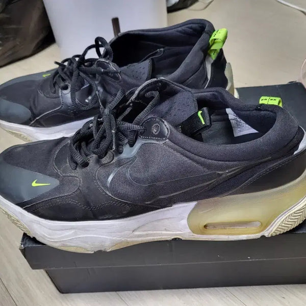 [BUNJANG] Nike Air Max Black Volt 290mm / 나이키 에어맥스 블랙 형광 290mm 상태좋음