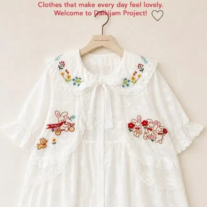 [BUNJANG] Ddalgi Jjam Project Embroidered Rabbit Blouse / 딸기쨈프로젝트 블라우스
