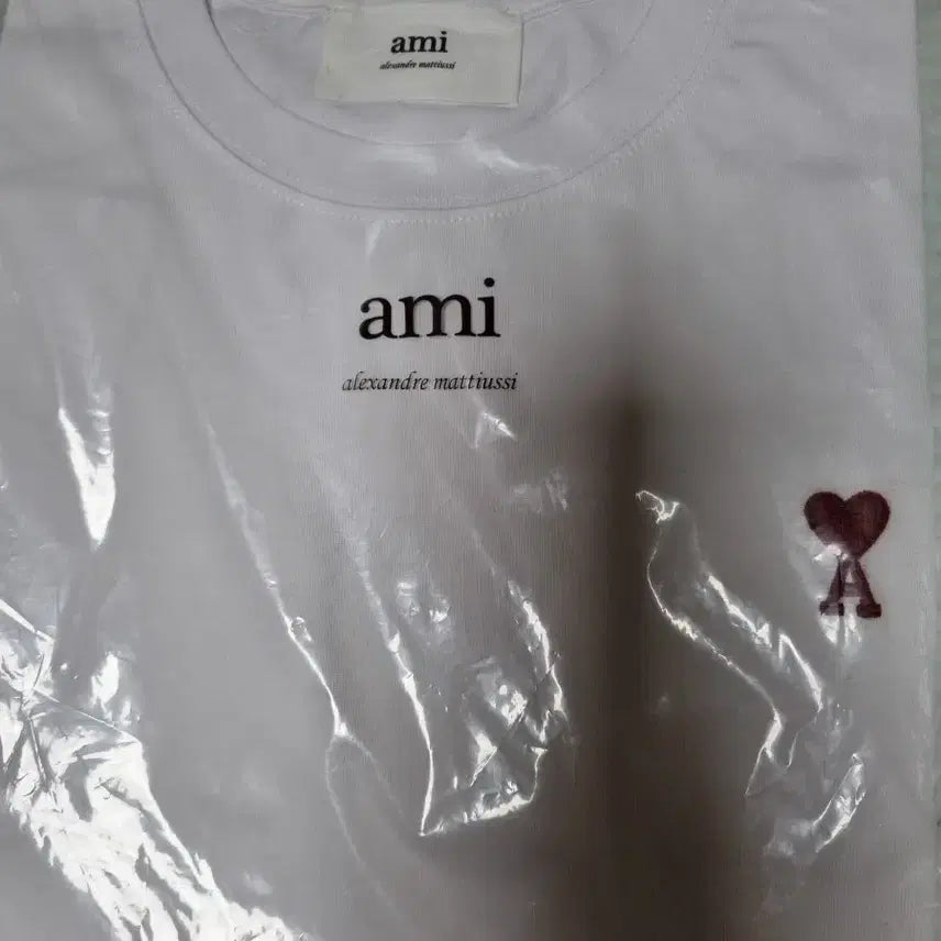 [BUNJANG] AMI Small Logo Short Sleeve T-Shirt L / 아미 스몰 로고 반팔 L