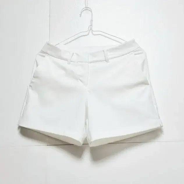 [BUNJANG] Nike Golf Flex Slim Shorts White / 여성 나이키 골프 GOLF 플랙스 흰색 슬림 숏팬츠 반바지 바지 골프복