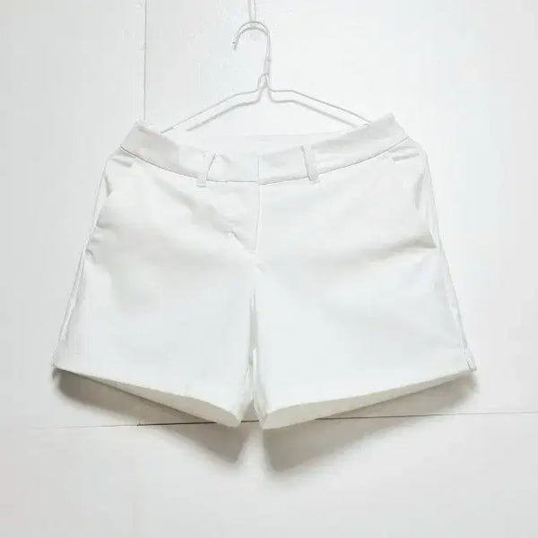 [BUNJANG] Nike Golf Flex Slim Shorts White / 여성 나이키 골프 GOLF 플랙스 흰색 슬림 숏팬츠 반바지 바지 골프복