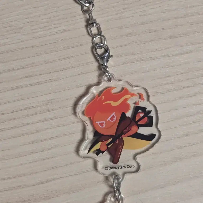 [BUNJANG] Cookie Run Kingdom Gold Cheese Cookie & Fire Spirit Cookie Acrylic Keychain Set / 쿠킹덤 골드치즈 쿠키,불꽃정령 쿠키 아크릴 키링