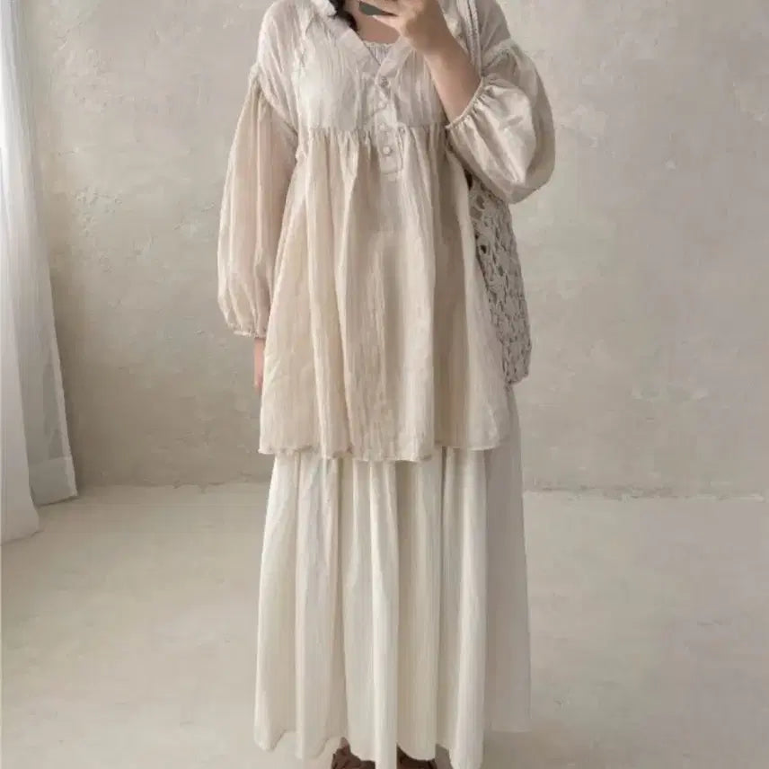 [BUNJANG] Frill Detail Beige Blouse / 프릴 원피스블라우스 베이지