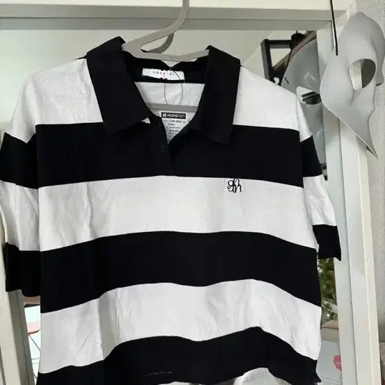 [BUNJANG] Black & White Cropped Rugby Shirt / <새상품> 블랙 앤 화이트 크롭 럭비티