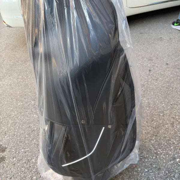 [BUNJANG] Mercedes-Benz Golf Bag New / 벤츠 골프백 새재품
