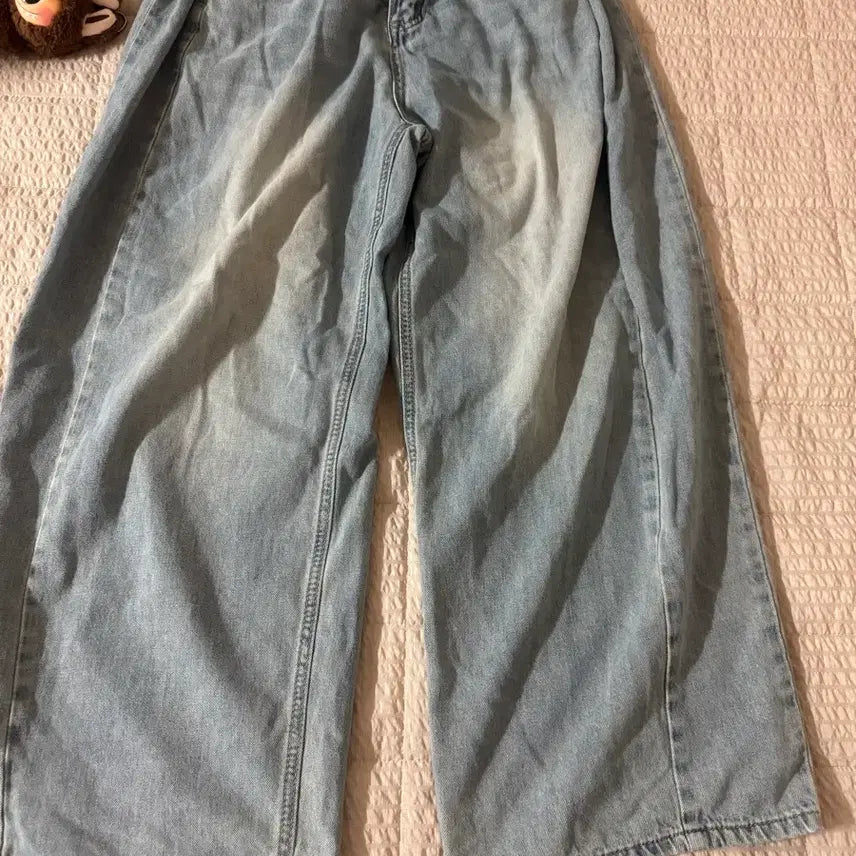 [BUNJANG] Ably Pinched Jeans Medium Wash / 에이블리 핀턱 청바지