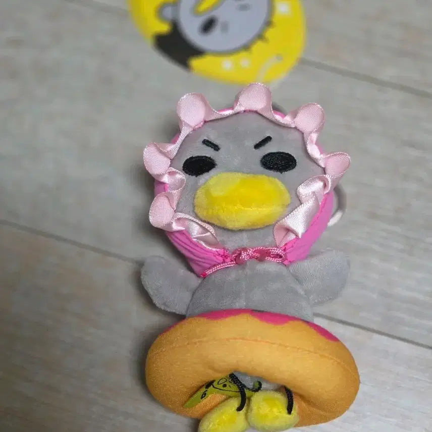[BUNJANG] Annyeong Jaduya Cocopals Cocopals Donut Tube Keyring Plush / 재고7) 안녕자두야 꼬꼬프렌즈 꼬꼬 도넛튜브 키링 인형
