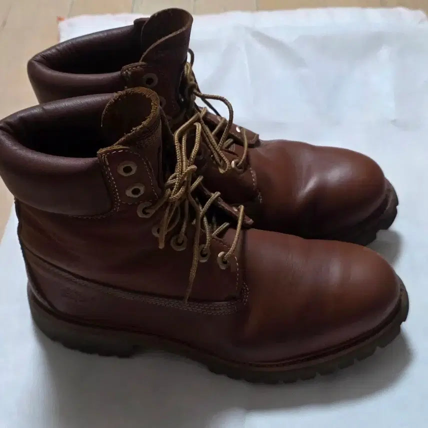 [BUNJANG] Timberland 6-Inch Classic Waterproof Boots Brown / 팀버랜드 6인치 워커 부츠 브라운 260