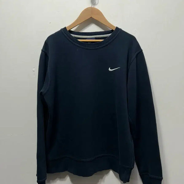 [BUNJANG] Nike Swoosh Logo Sweatshirt Navy M / 나이키 맨투맨 스우시 로고 네이비 M
