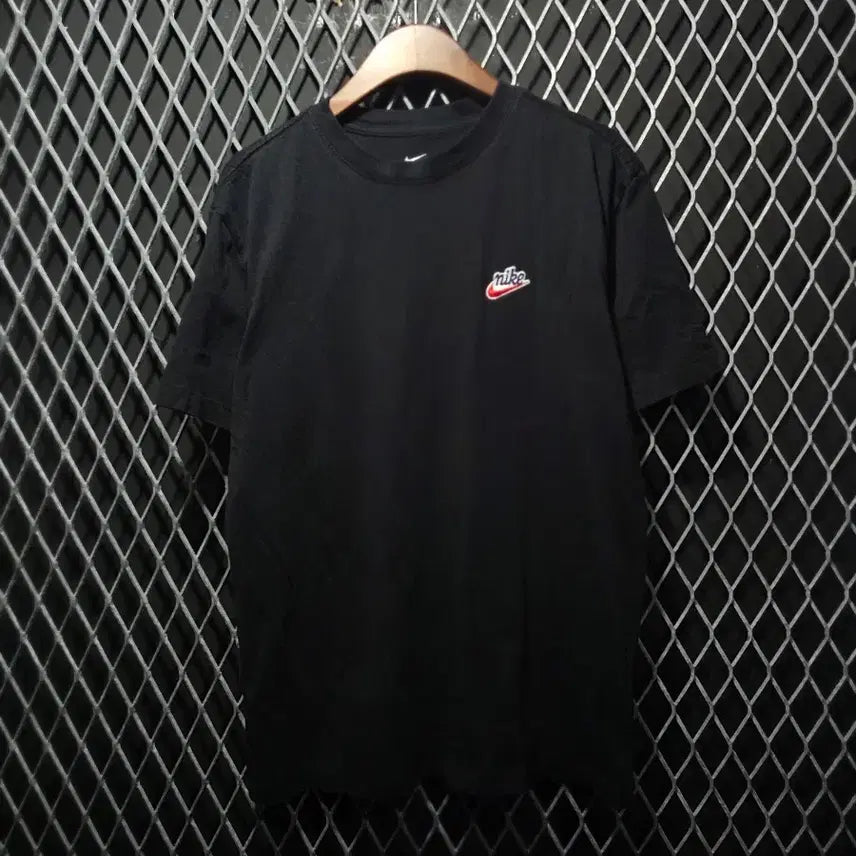 [BUNJANG] Nike T-Shirt (M) / 나이키 반팔 M