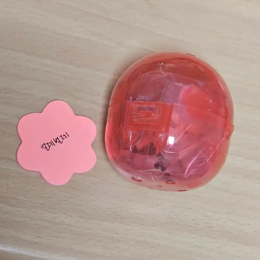 [BUNJANG] JoJo's Bizarre Adventure Shoulder Tap Gacha Jean Pierre Polnareff Sealed / 죠죠의 기묘한 모험 어깨쿵 가챠 폴나레프 미개봉