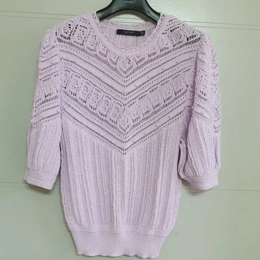 [BUNJANG] JILLSTUART Lavender Punching Knit T-Shirt / JILLSTUART  라벤다색 펀칭 니트티.