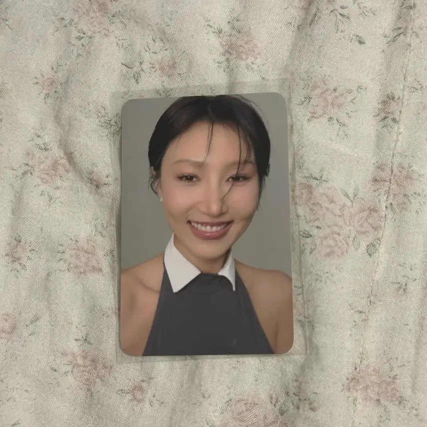 [BUNJANG] Mamamoo Hwasa Everline Lucky Draw Photocard / 마마무 화사 에버라인 럭키드로우 럭드 포토카드 판매합니다